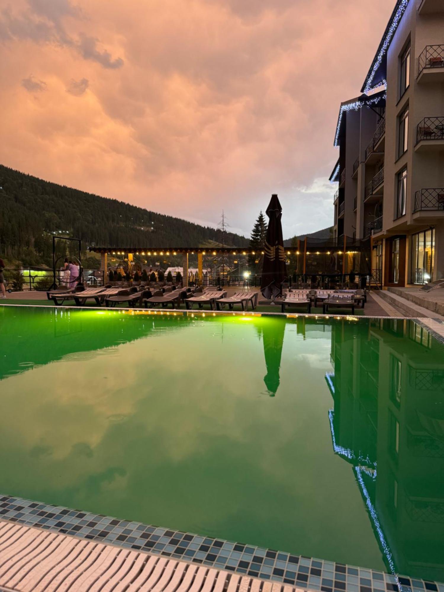 Gold Palace Wellness & Spa Буковел Екстериор снимка